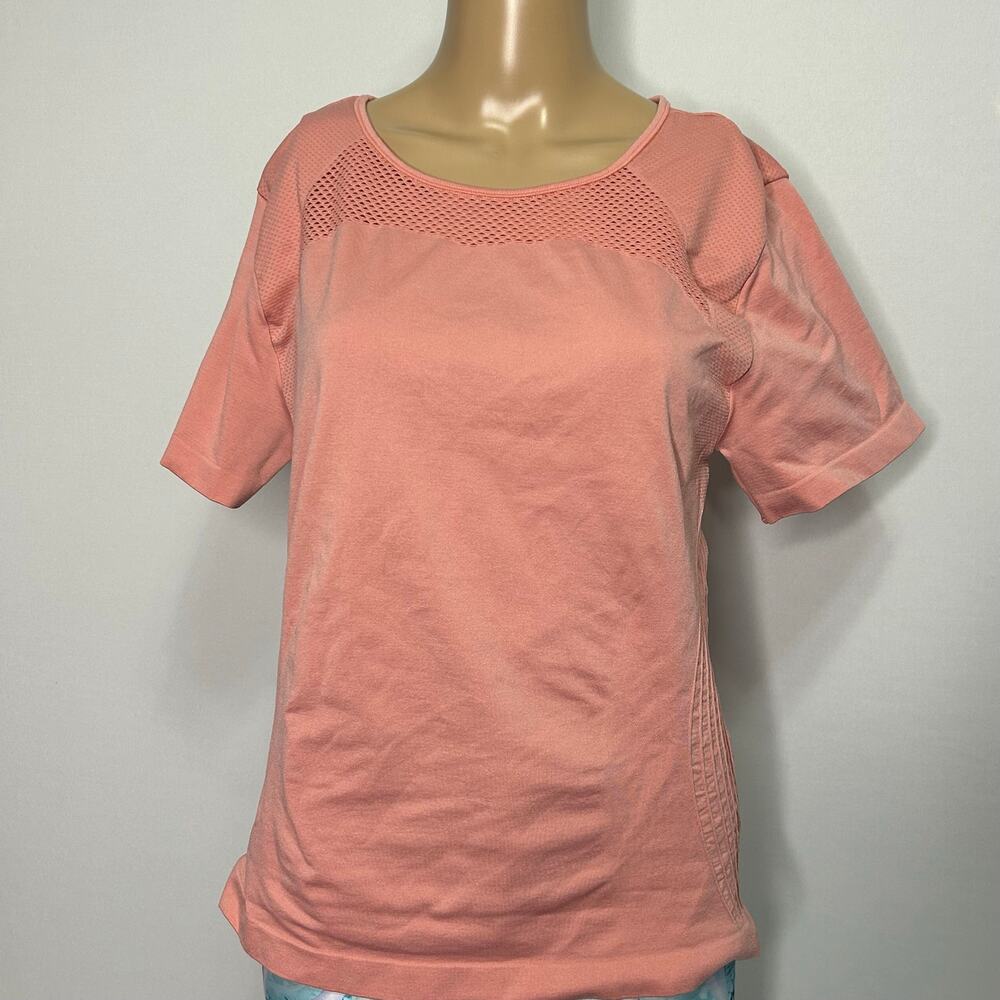 Everlast Womens XL Pink Seamless Athletic Top Mesh Ventilated Back Workout Shirt